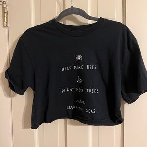 activist black cropped t-shirt